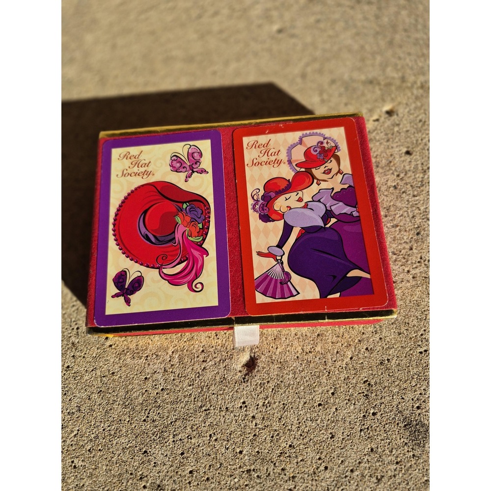 Red Hat Society Congress Playing Cards Mint Complete Spain Velvet Box - Picture 4 of 4